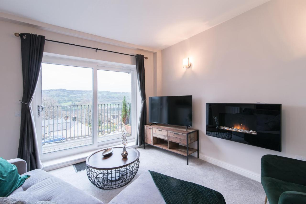 매틀록 Immaculate 3 Bed House - Stunning Balcony Views 아파트 외부 사진