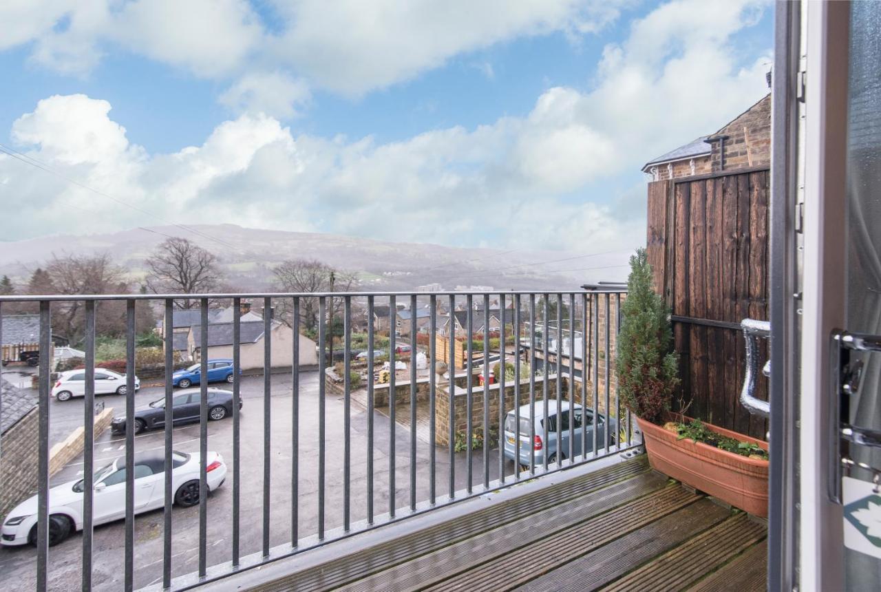 매틀록 Immaculate 3 Bed House - Stunning Balcony Views 아파트 외부 사진